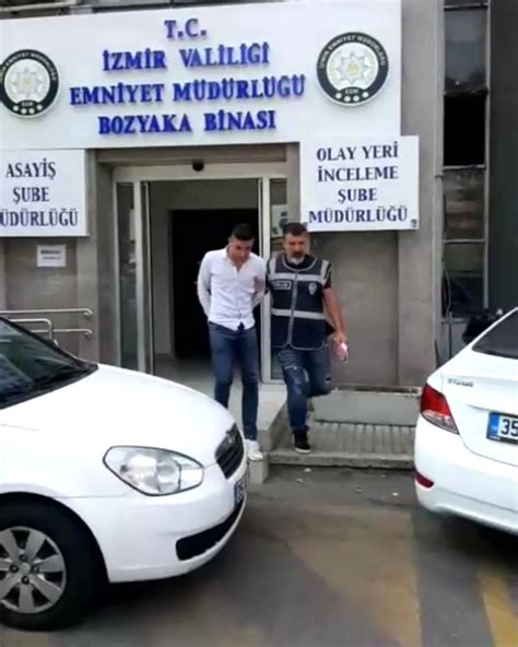 İ­z­m­i­r­’­d­e­ ­3­ ­m­a­g­a­n­d­a­y­a­ ­t­u­t­u­k­l­a­m­a­
